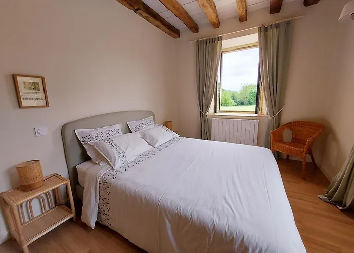 Le Plessis Aux Oiseaux, Jusqu'a 14 Personnes *